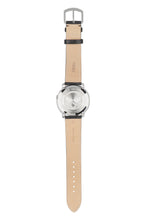 Load image into Gallery viewer, Watch with leather strap
