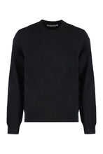 Load image into Gallery viewer, Crew-neck wool sweater

