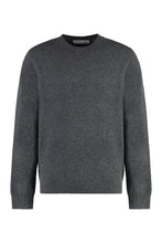 Load image into Gallery viewer, Crew-neck wool sweater
