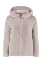 Load image into Gallery viewer, Faux fur coat
