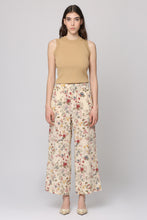Load image into Gallery viewer, Gradara printed silk pants
