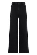 Load image into Gallery viewer, Loose jeans in cotton
