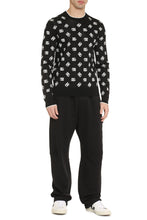 Load image into Gallery viewer, Long sleeve crew-neck sweater
