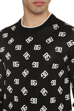 Load image into Gallery viewer, Long sleeve crew-neck sweater

