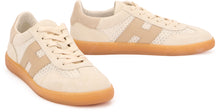 Load image into Gallery viewer, Lightweight modern sneakers, comfort and style assured
