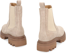 Load image into Gallery viewer, Hogan 10-Storey Suede Chelsea boots
