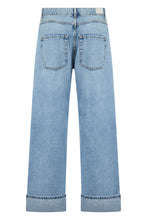 Load image into Gallery viewer, Denim jeans with straight cut and cuff
