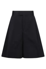 Load image into Gallery viewer, Cotton bermuda shorts
