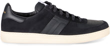 Load image into Gallery viewer, Radcliffe Low-top sneakers
