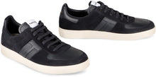 Load image into Gallery viewer, Radcliffe Low-top sneakers
