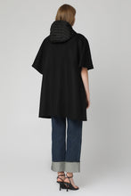 Load image into Gallery viewer, Wool cape
