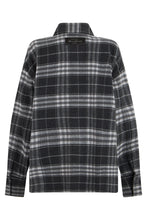 Load image into Gallery viewer, Checked flannel shirt
