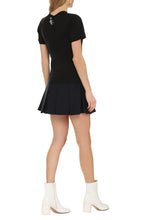Load image into Gallery viewer, Cotton crew-neck T-shirt
