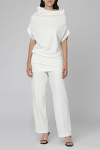 Load image into Gallery viewer, Pleated jersey blouse
