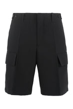 Load image into Gallery viewer, Cotton cargo bermuda shorts
