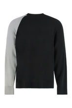 Load image into Gallery viewer, Viscose blend crew-neck sweater
