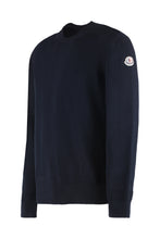 Load image into Gallery viewer, Long sleeve crew-neck sweater
