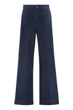 Load image into Gallery viewer, Wide-leg jeans

