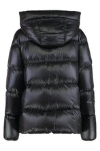 Load image into Gallery viewer, Short down jacket Serittes with hood
