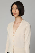 Load image into Gallery viewer, Wool cardigan
