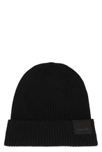 Load image into Gallery viewer, Ribbed knit beanie
