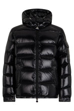 Load image into Gallery viewer, Padded jacket with hood and zip
