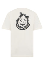 Load image into Gallery viewer, T-shirt with printed logo
