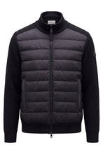 Load image into Gallery viewer, Padded jacket with zip closure
