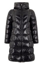 Load image into Gallery viewer, Long parka with hood

