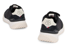 Load image into Gallery viewer, Sneakers with thick sole
