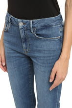 Load image into Gallery viewer, Cropped flared jeans
