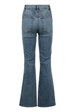 Load image into Gallery viewer, Le Easy Flare stretch jeans
