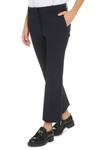 Load image into Gallery viewer, Cotton cropped trousers
