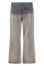 Load image into Gallery viewer, Chino pants in washed fabric
