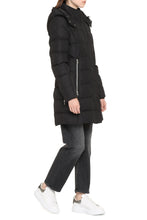 Load image into Gallery viewer, Berland hooded parka
