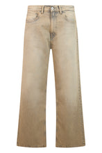 Load image into Gallery viewer, Jeans with wide legs
