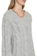 Load image into Gallery viewer, Alpaca blend sweater

