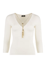 Load image into Gallery viewer, Ribbed V neck sweater
