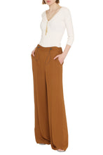 Load image into Gallery viewer, Ribbed V neck sweater
