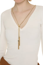 Load image into Gallery viewer, Ribbed V neck sweater
