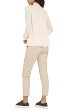 Load image into Gallery viewer, Pussy-bow collar shirt
