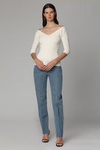 Load image into Gallery viewer, Oceano viscose V-neck pullover
