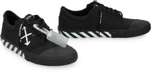 Load image into Gallery viewer, Sneakers low-top Vulc Undercut
