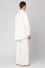 Load image into Gallery viewer, Overshirt in denim
