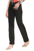 Load image into Gallery viewer, Printed straight leg jeans
