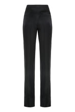 Load image into Gallery viewer, Trousers in satin with pockets
