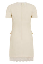 Load image into Gallery viewer, Short dress in bouclé lace
