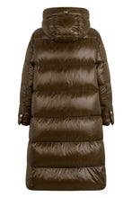 Load image into Gallery viewer, Long padded parka
