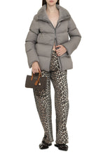Load image into Gallery viewer, Faux fur collar down jacket

