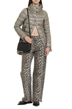 Load image into Gallery viewer, Amelia ultralight down jacket
